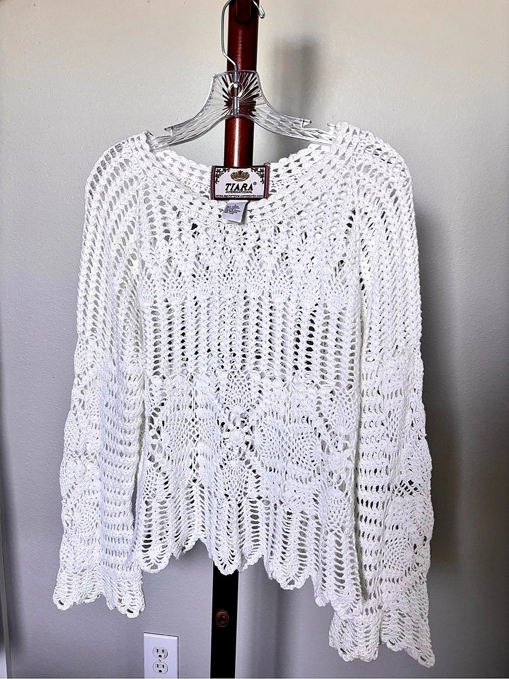 Tiara International Crochet Knit Sweater White Large